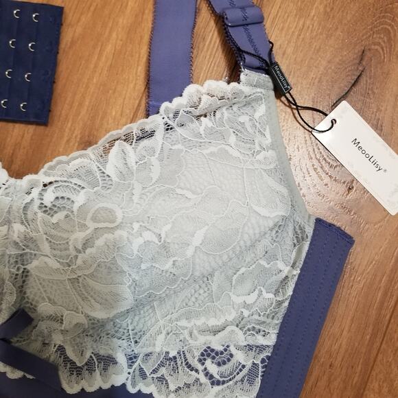 MeooLiisy Women's 18 Hour Bra No Wire Latex Lined Cup Unpadded Blue Size US 38D - Picture 2 of 11